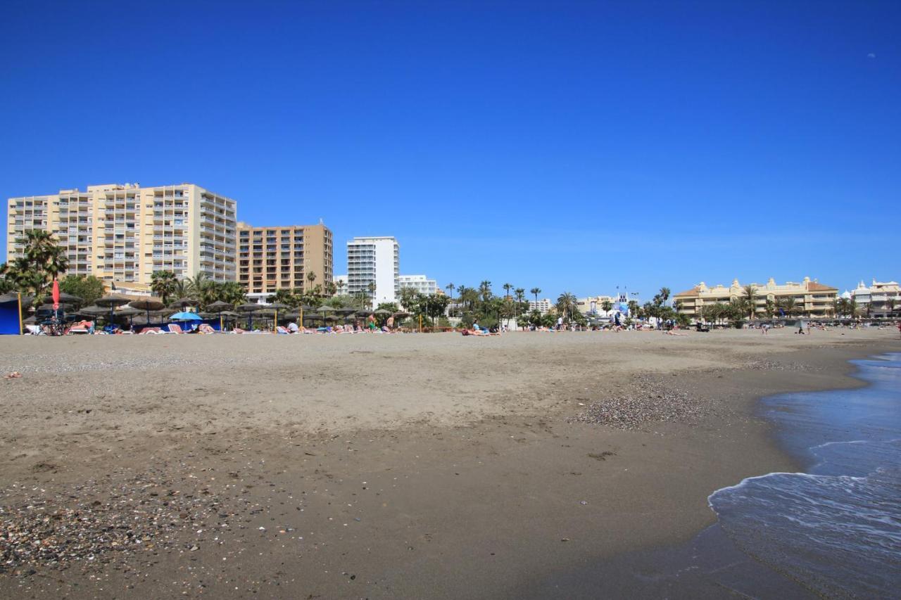 Tamarindos 30M De La Plage Apartment Benalmadena Exterior photo
